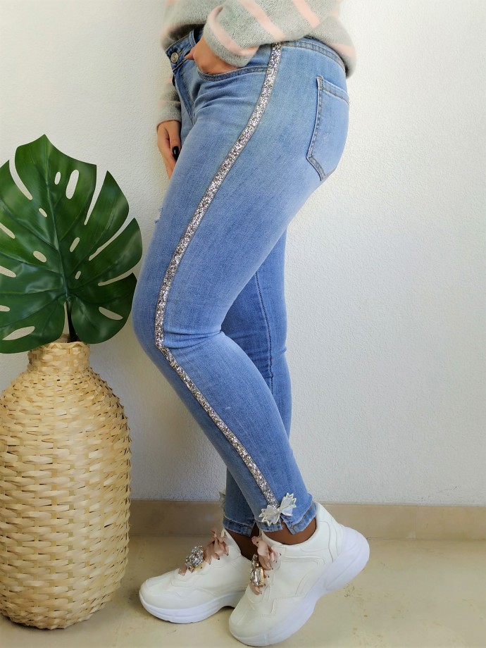 ▷ Jeans con lateral de y lazo ❤ ALEGRÍA SHOP